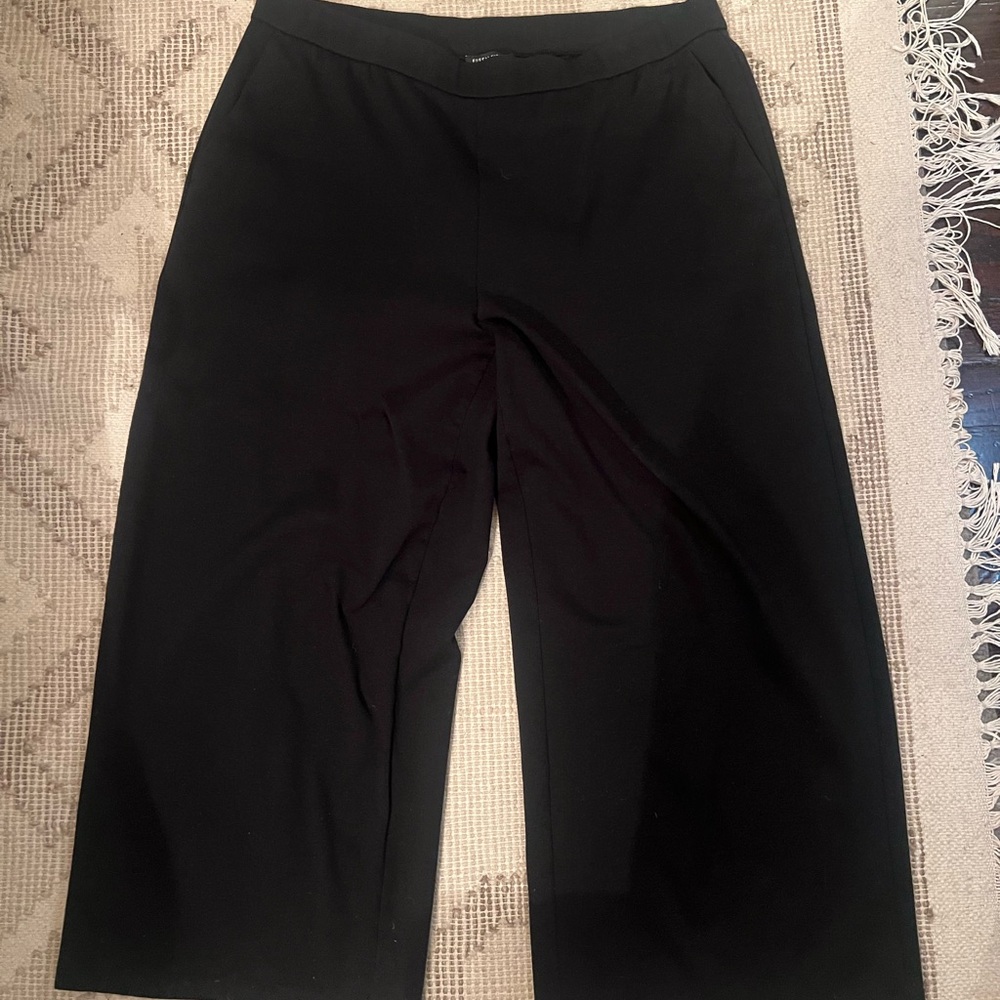 Eileen Fisher Black Wide-Leg Pull-On Pants
